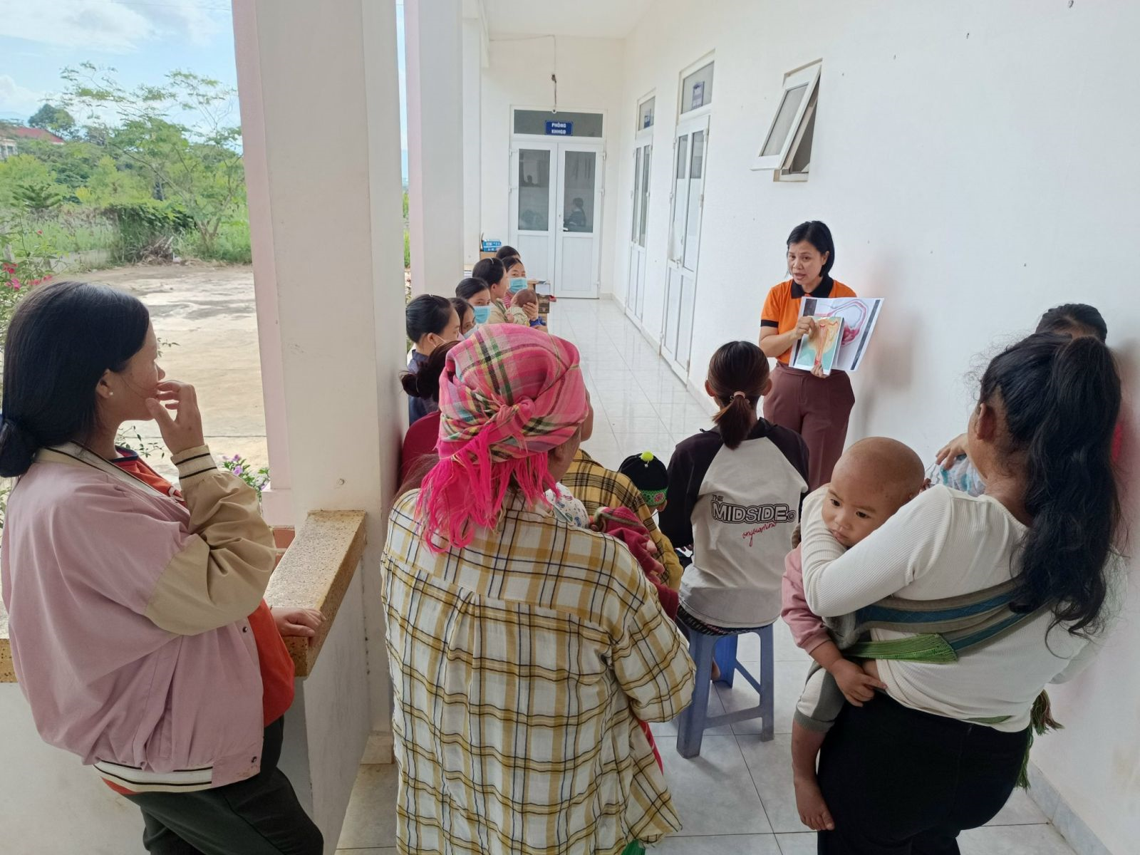 Hỏi-đáp pháp luật: Chi tổ chức chiến dịch truyền thông lồng ghép cung cấp dịch vụ khám sức khỏe, sàng lọc một số bệnh thường gặp ở người cao tuổi